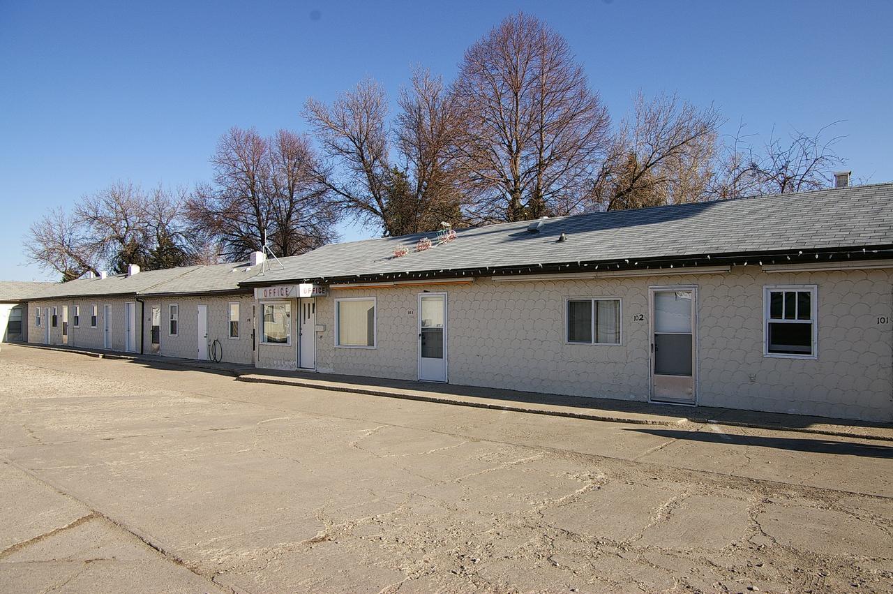 Hat Motel Медисин Хет Екстериор снимка